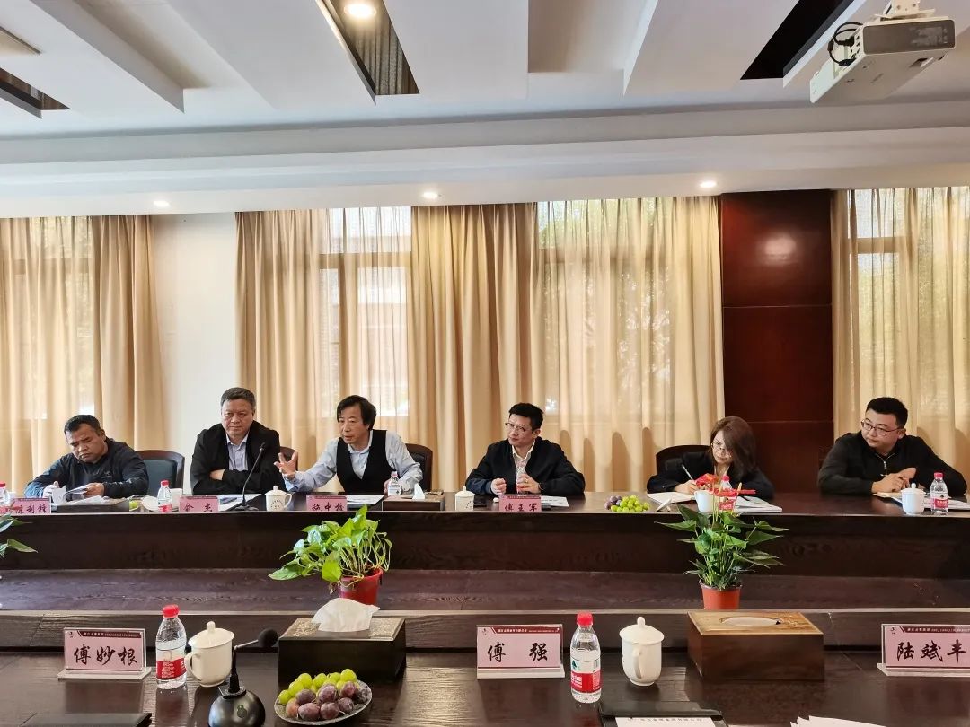 众安集团考察团一行走访东升国际集团