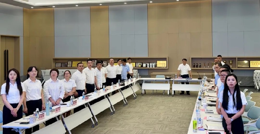 东升国际集团2024年半年度治理聚会顺遂召开